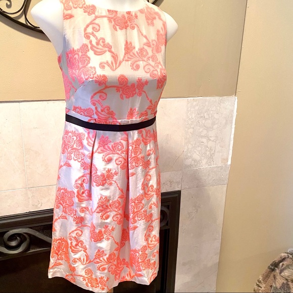 Loft Women’s Sleeveless Damask Classic Dress 0P - Picture 4 of 16